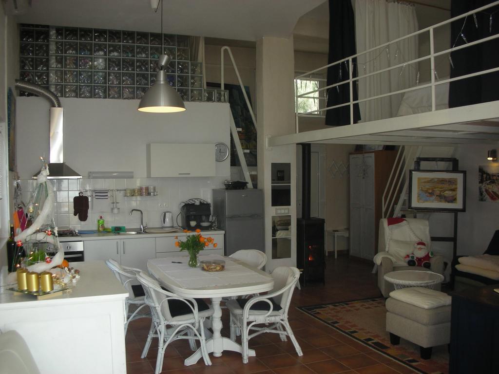 Apartment Croatia Art Drasnice Kamer foto
