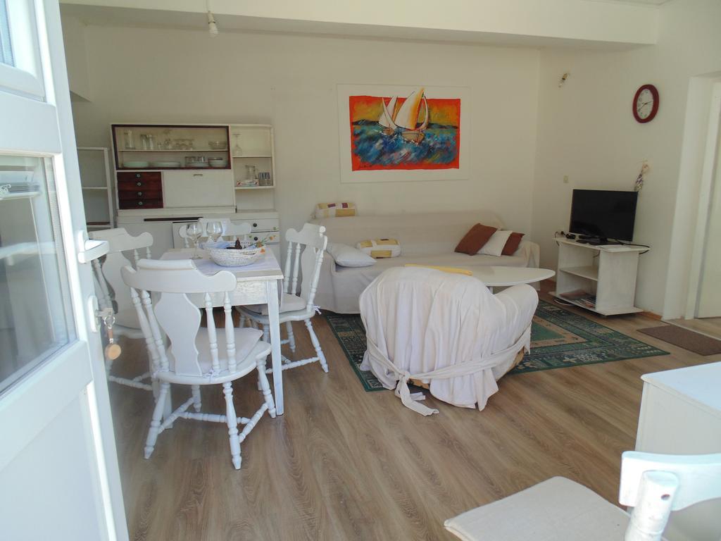 Apartment Croatia Art Drasnice Buitenkant foto